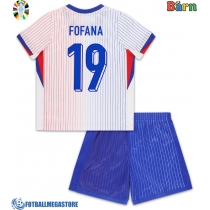 Fotballdrakt Barn Frankrike Youssouf Fofana #19 Bortedraktsett EM 2024 Kortermet (+ Korte bukser)